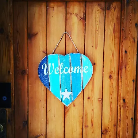 2 Bedrooms 2 Bathrooms In Old Appartement